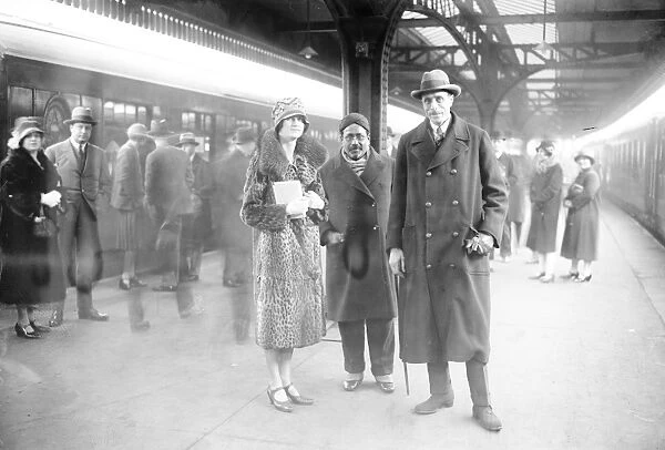 Earl and Lady Winterton and Sir Victor and Lady Warrender leave for India. Earl