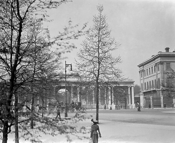 Edwardian London. Hyde Park corner. Early 1900s