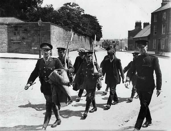 Eniskillin prisoners being brought to Kilmainham Jail - 1916 Dick Donohue and Tom
