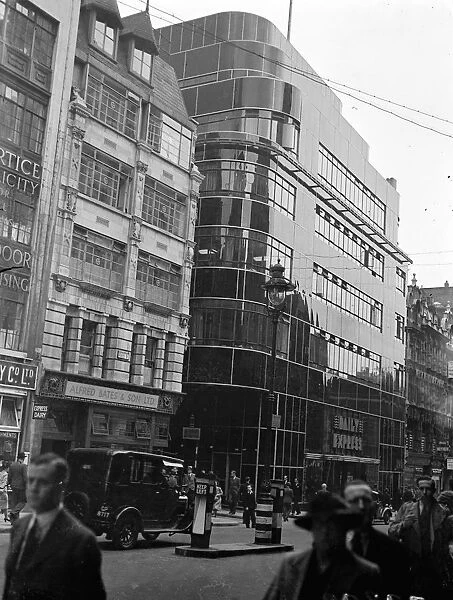 Exterior view of the Daily Express building in Fleet Street, London. June 1939
