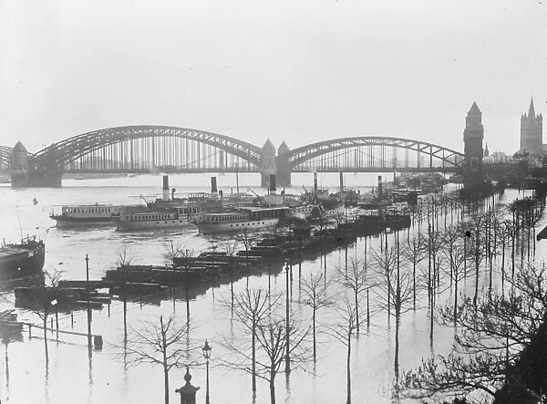 Serious Floods in Cologne The Rhine Embankment completely under water 7 January