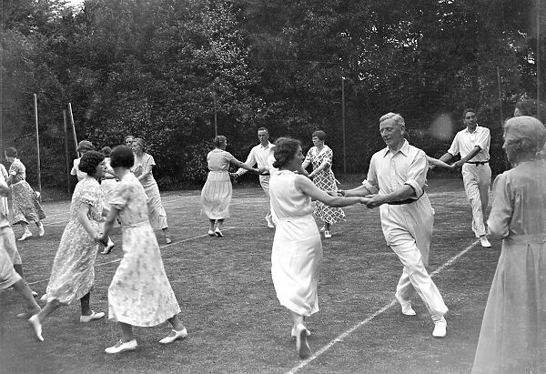 Folk dancing in Orpington, Kent. 1934 dance  /  dancing  /  party season  /  celebration