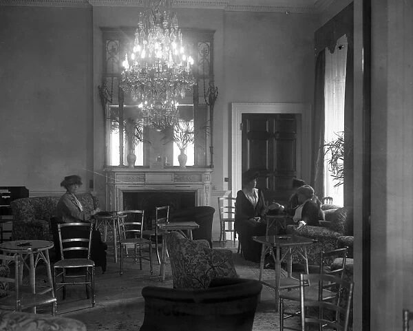 The Forum Club, 6 Grosvenor Place, London. The drawing room