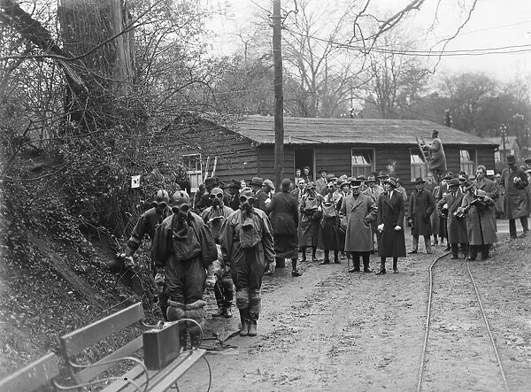 Gas demonstration, in Chislehurst. 1935