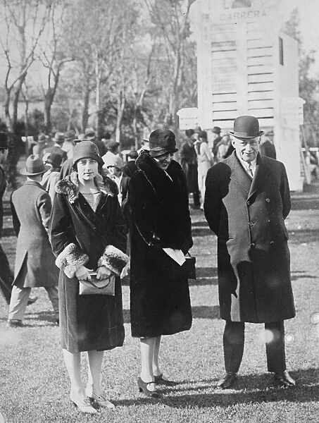 General Primo de Rivera and his fiancee and daughter. 24 April 1928