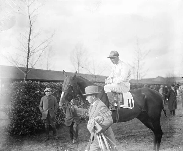 George Duller, Jockey on Dry Toast 1923