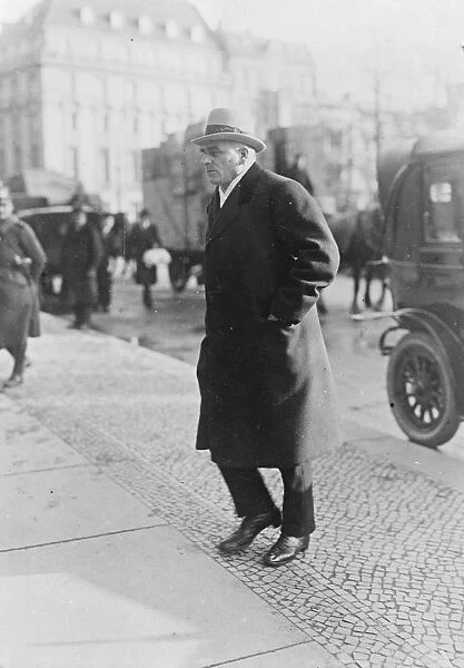 A German Presidential candidate. Dr Otto Braun, the Social Democratic candidate