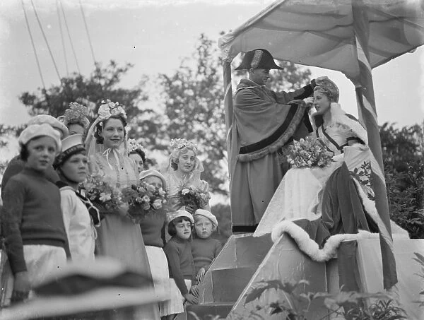The Gillingham Carnival in Kent. The Mayor of Newnham crowns the carnival queen