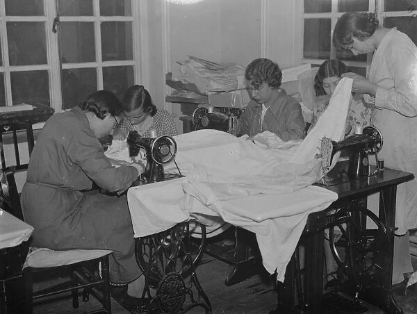 Girls of Royal School of Needlework making bedspread as wedding present for Princess Marina