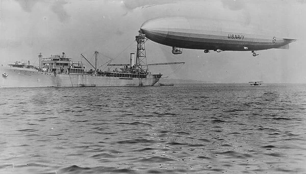 Great American airship USS Shenandoah (ZR-1) in remarkable mooring tests The
