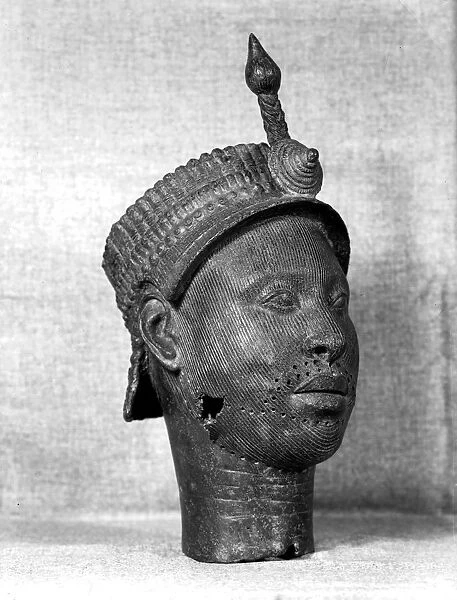 Head of an Oni from Ife Ife and Benin: Ife and Benin were the two ancient African royal cultures