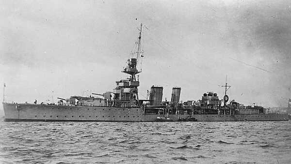 HMS Curlew, British gunboat. 22 October 1927