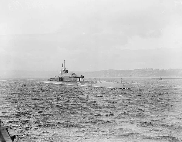 HMS Submarine No 3 Three quarter view 30 March 1920