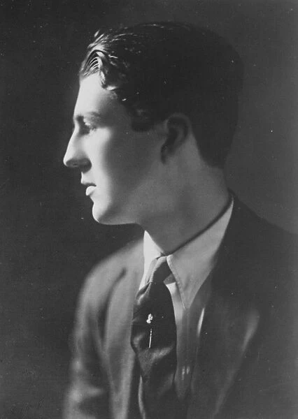 The Honourable David Tennant ( third son of Lady Grey of Fallodon ) 20 December 1924