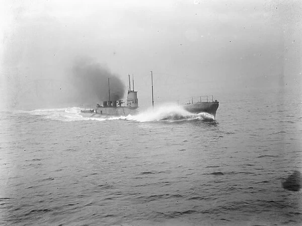 K22, a steam-propelled First World War K class submarine of the Royal Navy, steaming