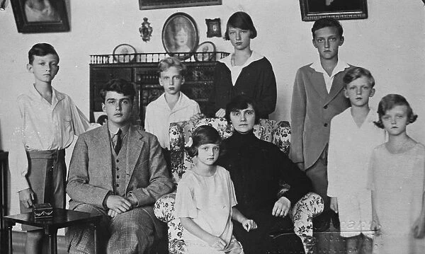 A King without a country. The Archduke Otto of Austria with his mother and brothers