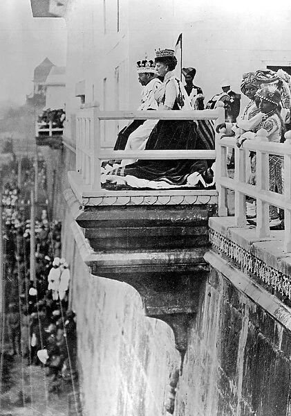 King Edward VII and his wife Alexandra in India ? - ?TopFoto