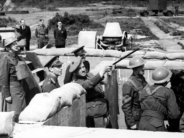King George VI visited many searchlight units, listening posts and gun emplacements