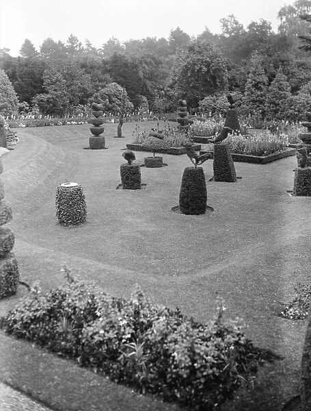 The King and Queen to go to Sandringham, Norfolk. The picturesque topiary work