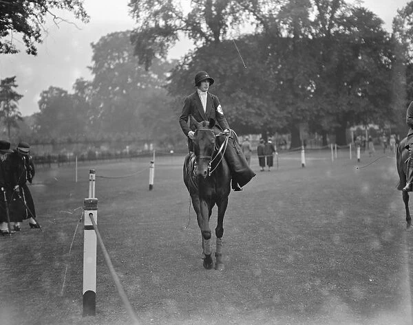 Ladies Mounted Sports at Ranelagh Lady Dorothy Moore 1925