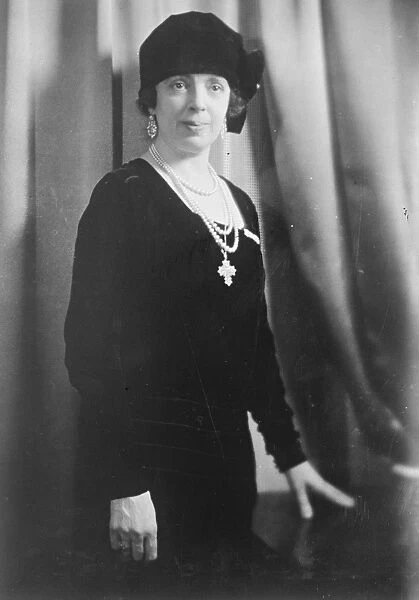 Lady Kylsant. Portrait. 1928 wife of Sir Owen Cosby Philipps