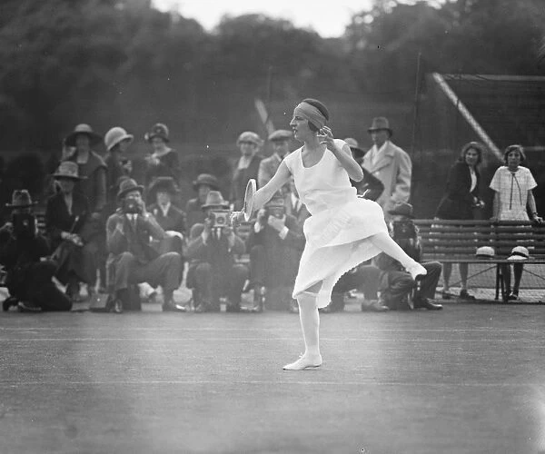 Lawn Tennis championship at Wimbeldon Mlle Lenglen in practice 19 June 1924