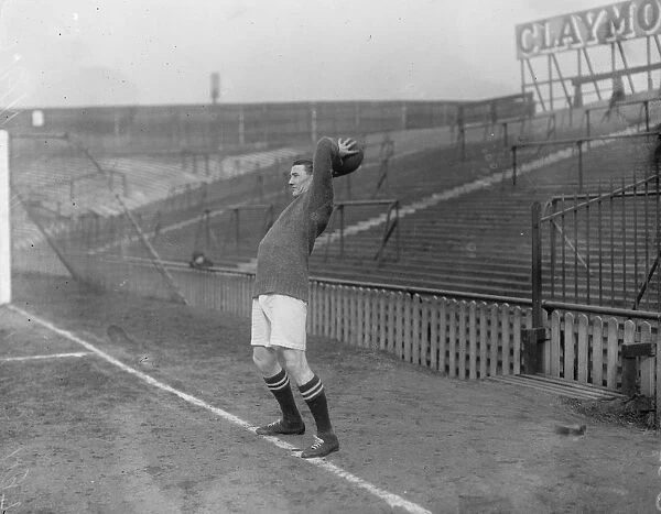 Len Graham ( Millwall ). 1926