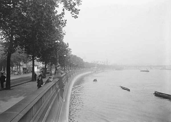 London, The Victoria embankment 30 August 1926