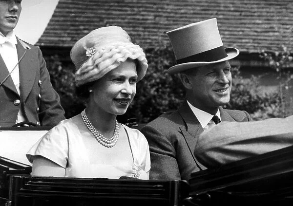 Her Majesty the Queen and the Duke of Edinburgh in the carriage on the last day at Royal Ascot