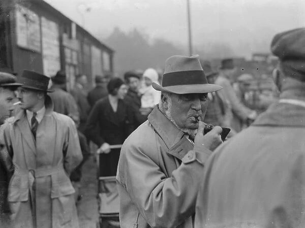 Market personalities. Mr W Booker. 1936