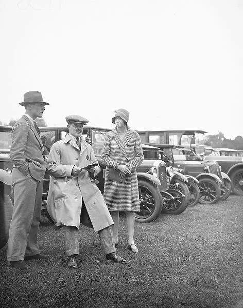 Melton Polo Club tournament. Mr P Paget, Major Ronald Kaye and Mrs Alistair King