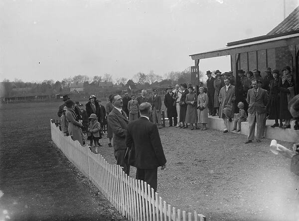 Members at the Hartley Country Club, Kent. 1935