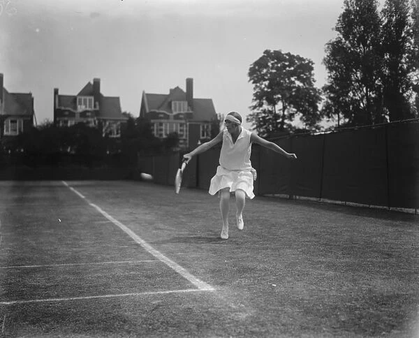 Middlesex championships at Chiswick Park. Miss Joan Fry in play. 26 May 1927