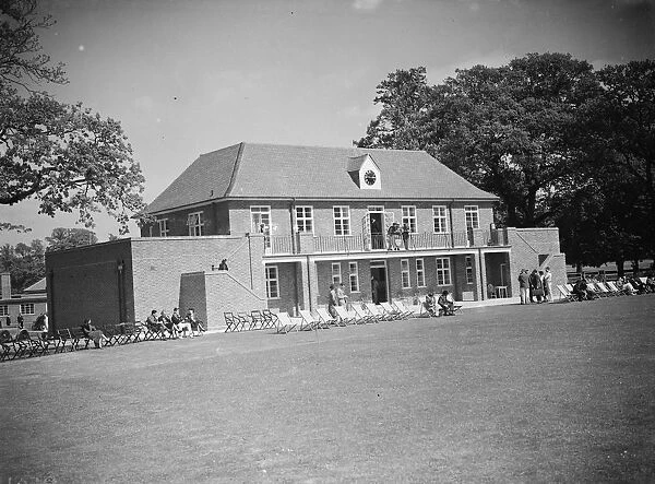 Middlesex hospitals new pavillion and playing ground in Chislehurst