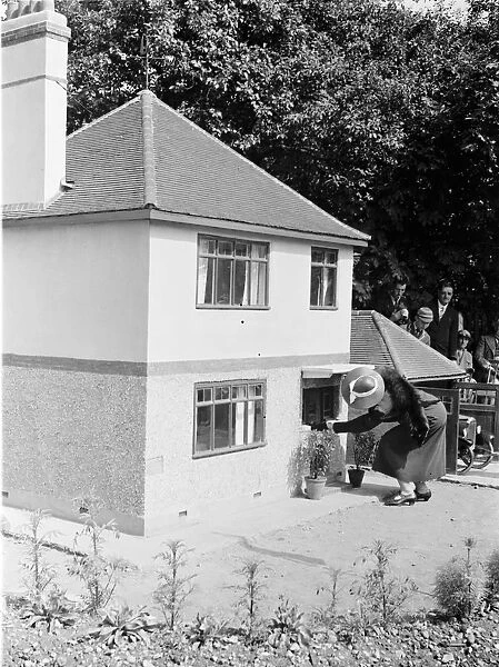 Miniature house, Crayford, School. 1937