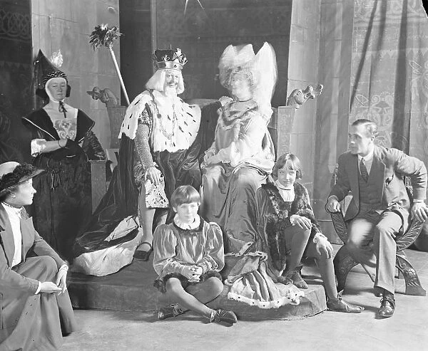 Miss Ellen Terry and her grand children and Mr Holman Clark in dress rehersal of Princess