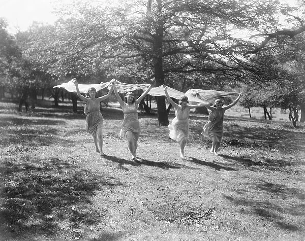 Miss Helen May pupils in Richmond Park 2 July 1921