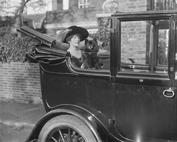 Miss Winifred Graham ( Mrs Theodore Cory ) at Hampton Court 30 November 1920