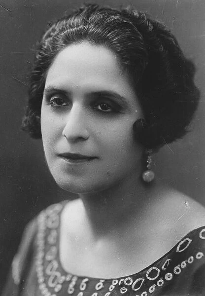 Mme Vera Sergine, Frances most famous tragedienne. 25 September 1926