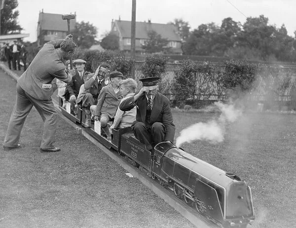 This model train was an attraction at the S. R. Gardeners Show at the sports ground Plough Lane