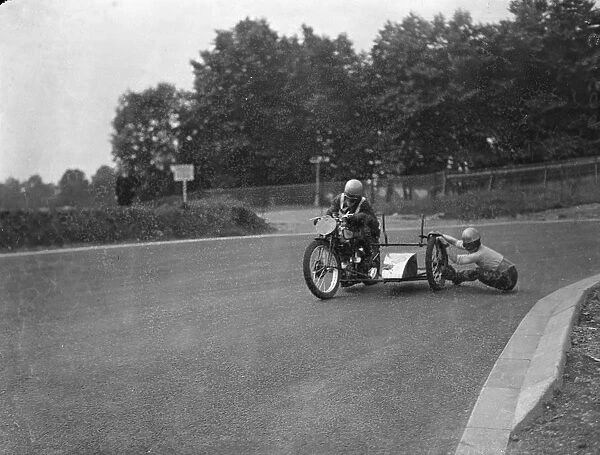 Motor cyclists had a final practice on the Crystal Palace Road Racing Circuit for
