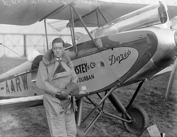 Mr F Roy Tuckett who is to fly to the Cape to try and beat the record. 7 November 1929