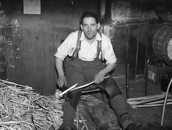 Mr George goodwin making wooden splints in Meopham. 1938