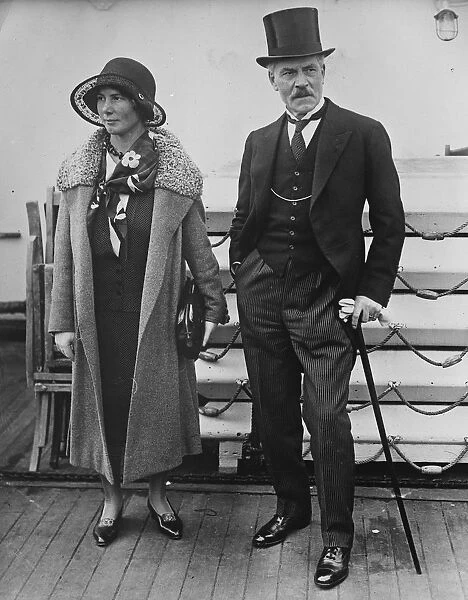 Mr Ramsay MacDonald and Miss Ishbel MacDonald. 16 October 1929