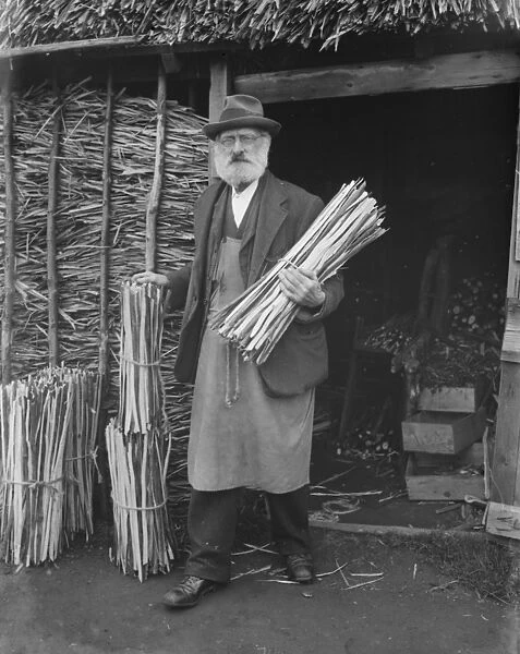 Mr Thomas Buckshall. 1936 Rural farmers build in Paddock Wood. 1936