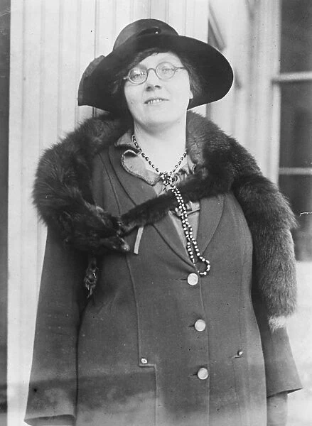 Mrs H Normanton, Barrister. 1925