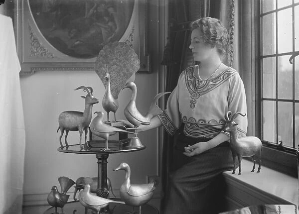 Mrs Herbert Da Costa and her collection of sacred persian birds 21 May 1920