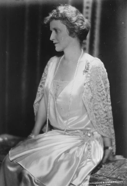New portrait of Lady Astor taken at the Canadian Legation in Washington. 23 October