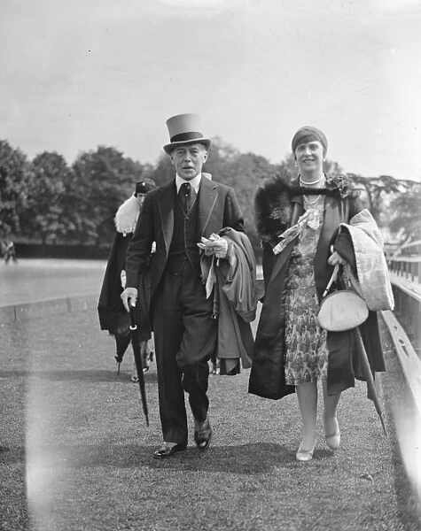 Polo at Hurlingham - El Gordo versus Hurricanes. Sir Harold Snagge and Princess