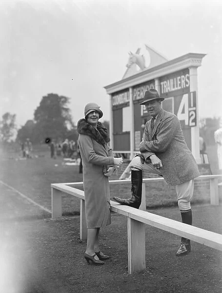Polo at Ranelagh. Mr Earl Hopping and Mme Pena. 12 May 1928